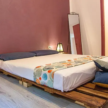 Casa Rossa, A Pochi Metri Dal Mare Iun Q1610 * Cala Gonone